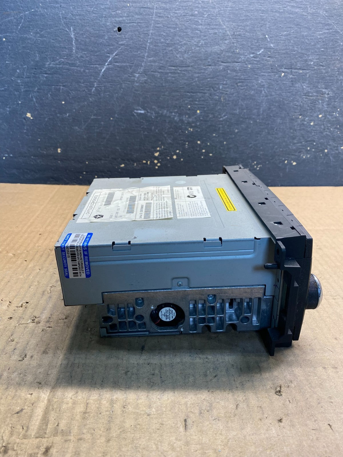 2007-2012 Chrysler Dodge Jeep Ram Radio CD MP3 AUX Receiver AA7811 DG2