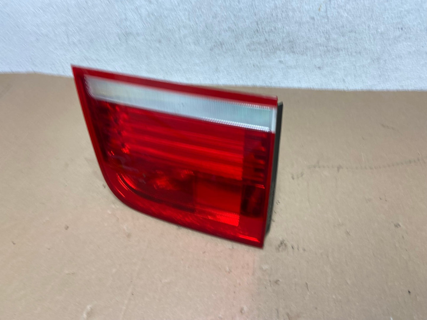 2007 to 2010 Bmw X5 E70 Right Passenger Rh Side Inner Tail Light AD6432 LK1