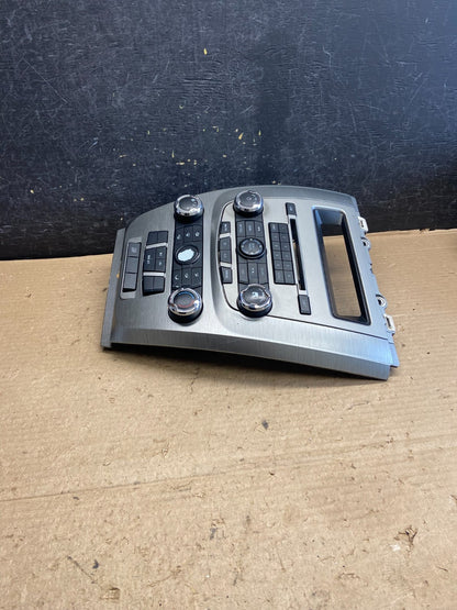2010 to 2012 Ford Fusion Radio Climate Control A/C Control ah5146 DG2