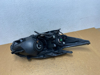 2010 - 2011 Toyota Prius Left Driver LH Halogen Headlight AE1175 DW5