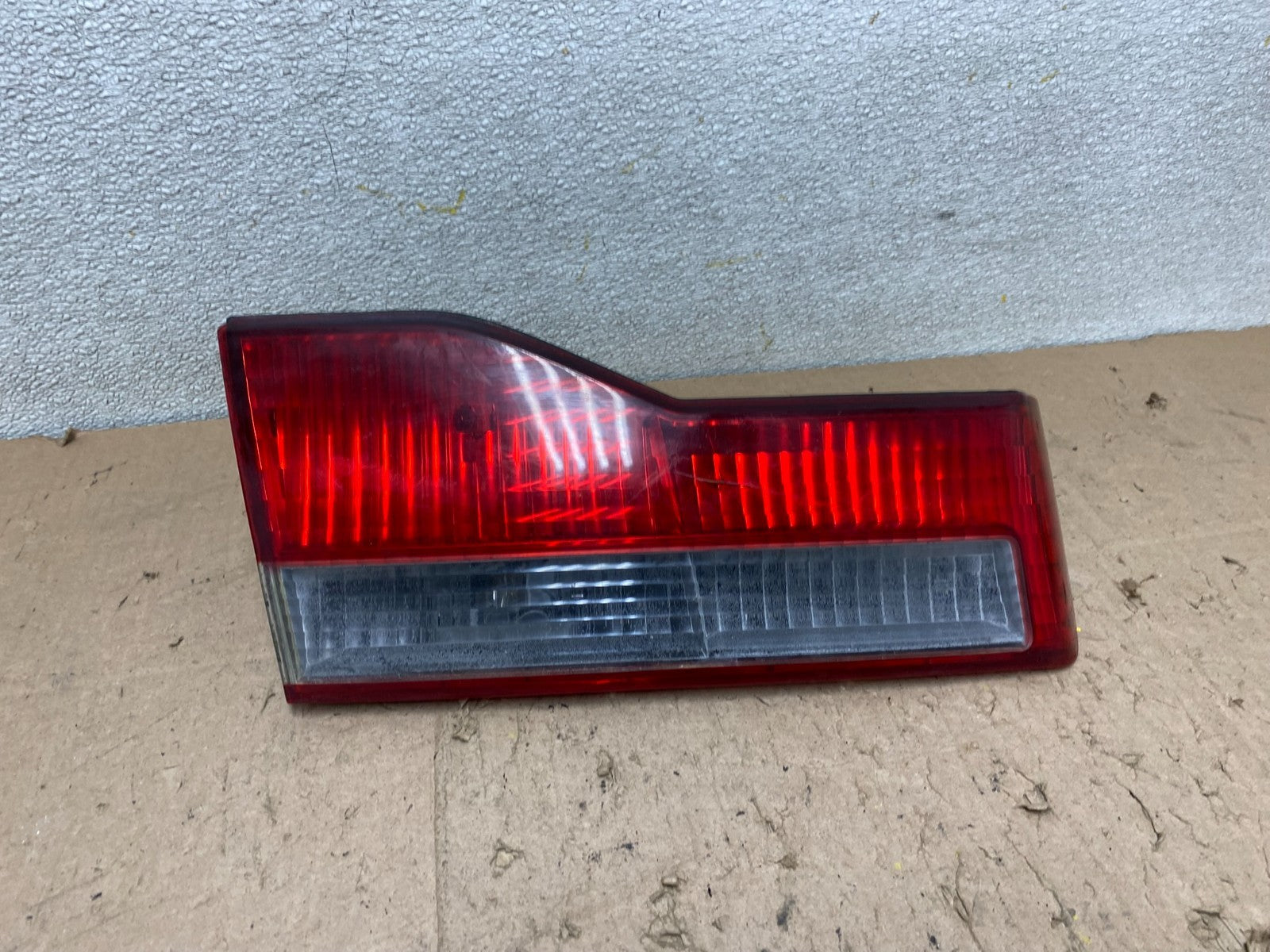 2001 to 2002 Honda Accord Left Driver LH Side Inner Tail Light OEM W2970 DW0