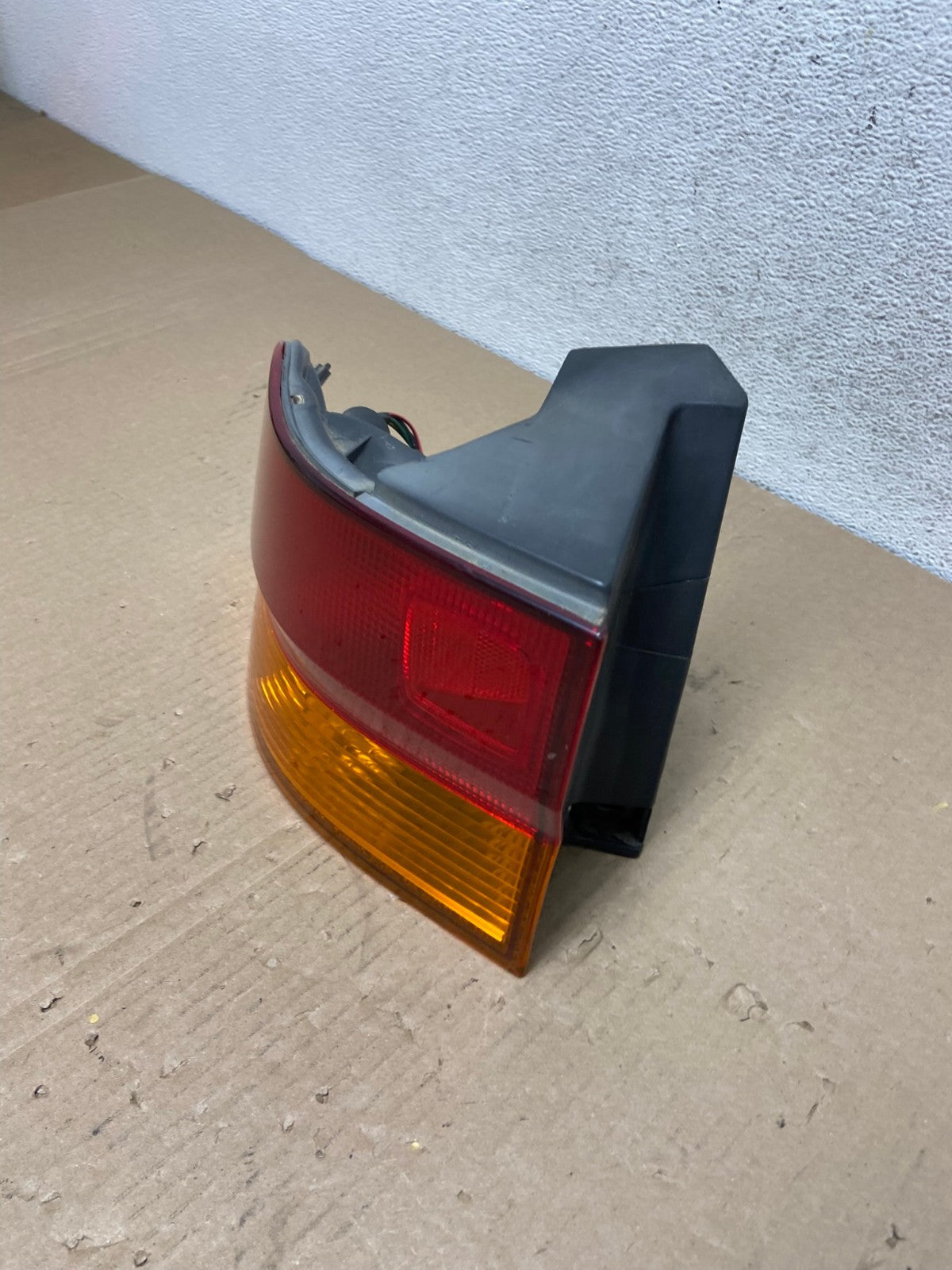 2002 2003 2004 Honda Odyssey Left Driver LH Side Tail Light AE9558 LK1