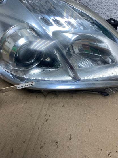2010 - 2011 Toyota Prius Right Passenger Rh Blue Halogen Headlight AE9582 LK4