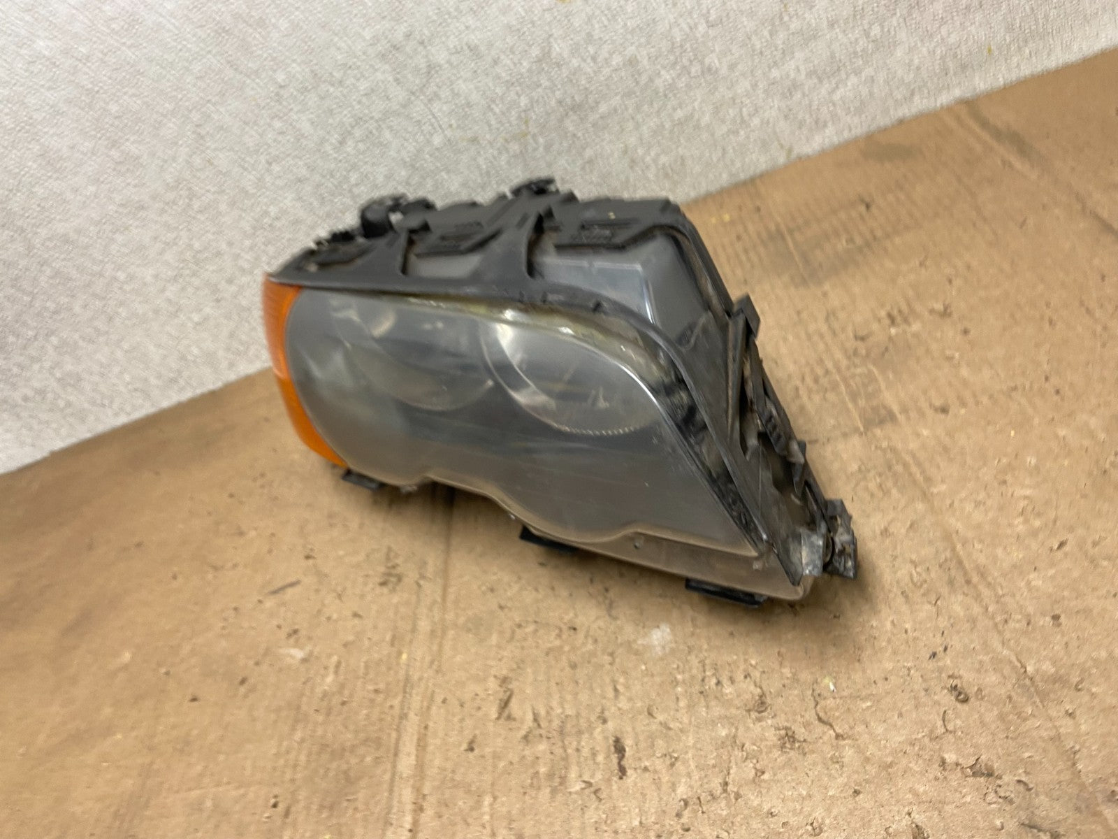 2000 to 2003 BMW 325Ci 330Ci E46 Coupe Right Side Halogen Headlight AA7025 DG1