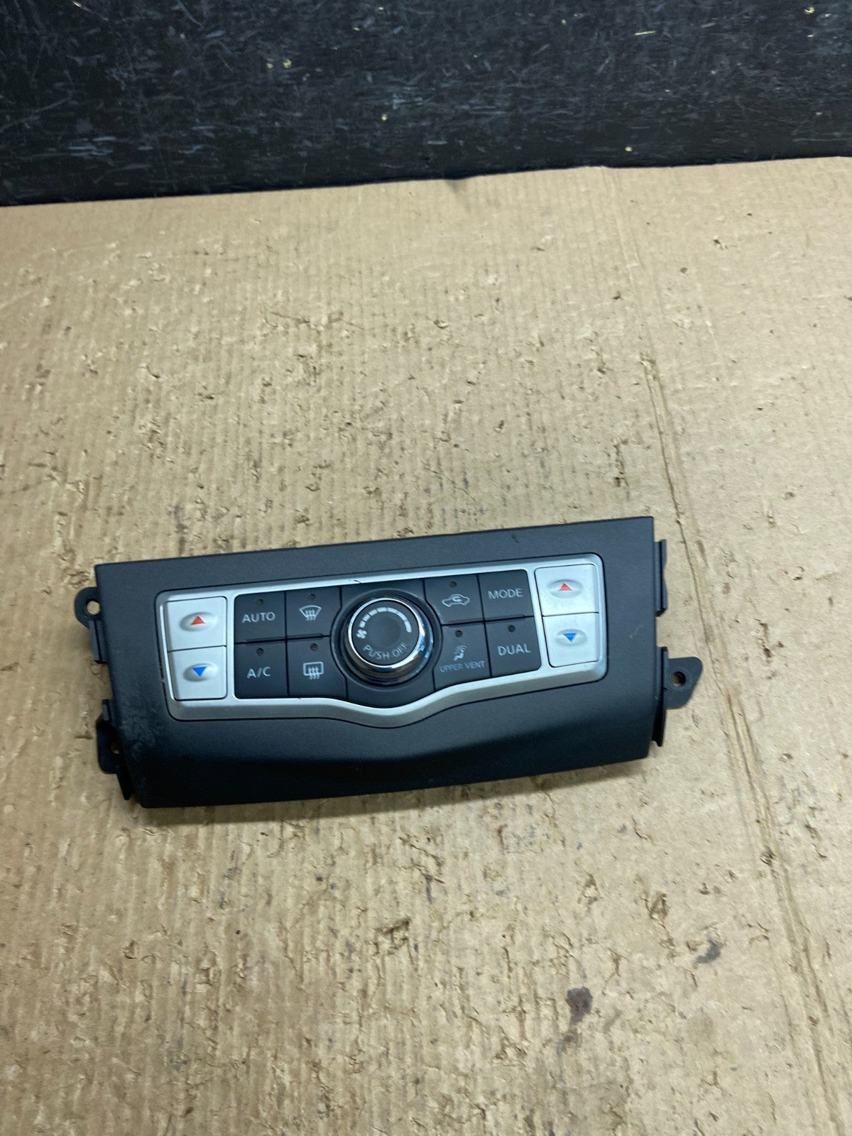 2009 - 2012 Nissan Murano Temperature Climate A/C AC Control Panel af1665 DG0