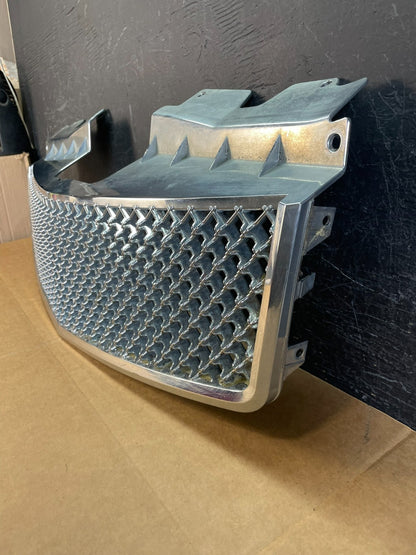 2003 to 2007 Cadillac Cts Front Upper Grill Grille Aftemarket AE0814 DG1