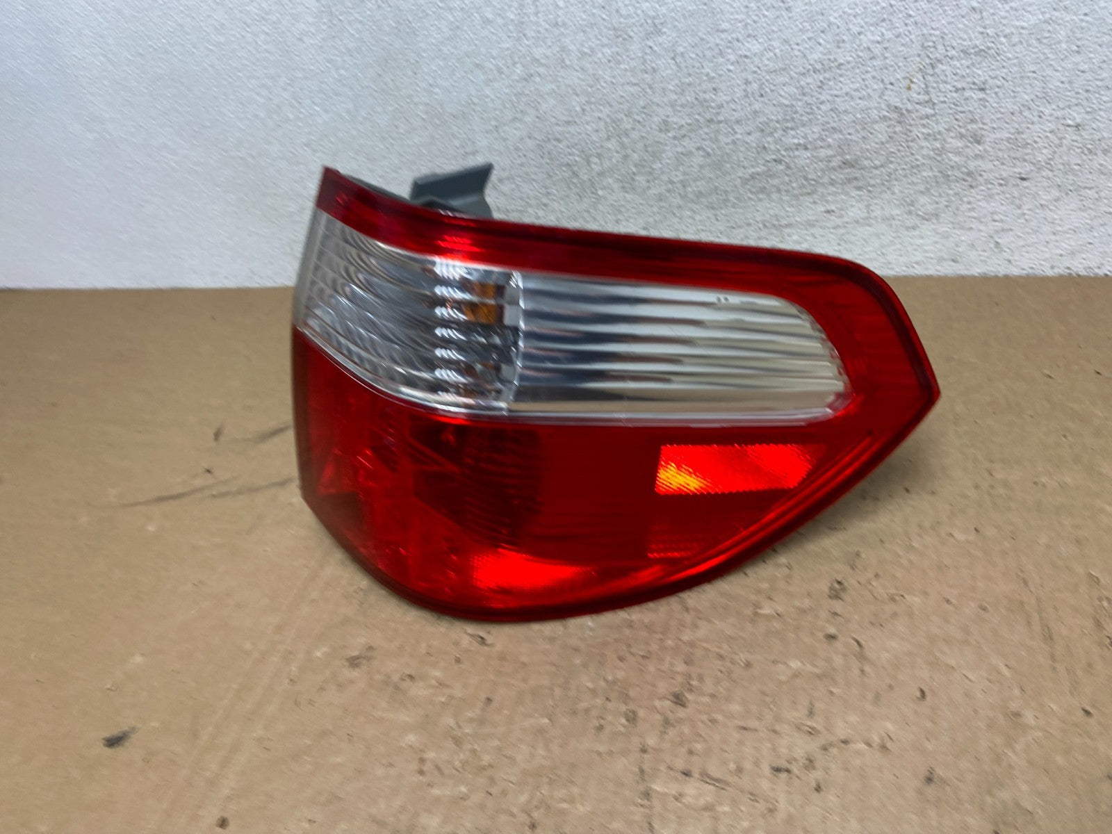 2005 2006 2007 Honda Odyssey Right Passenger RH Side Tail Light AG1138 LK1