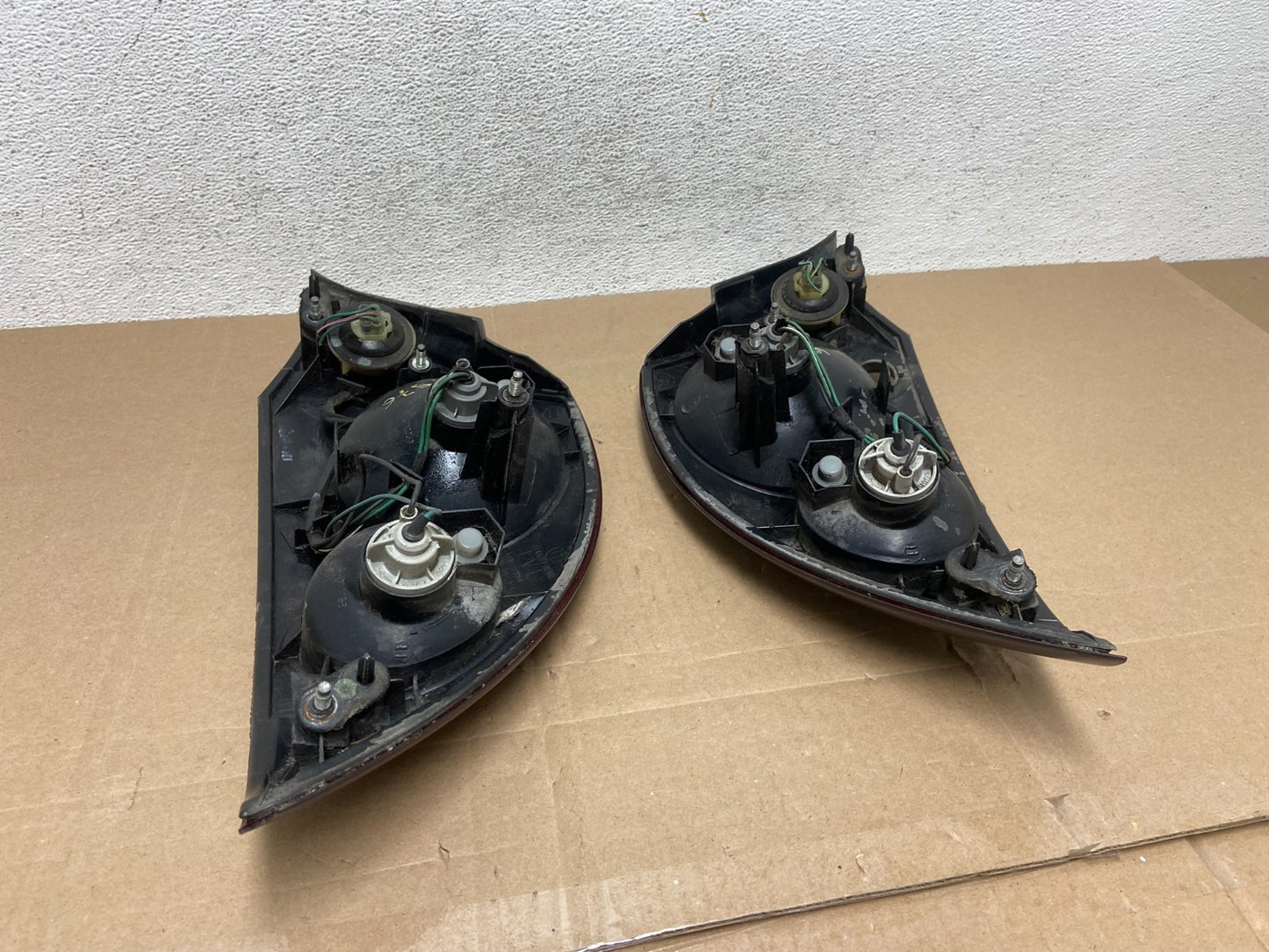 2000 2001 2002 Mitsubishi Eclipse Left+Right Set Side Tail Light ae4876 DG8
