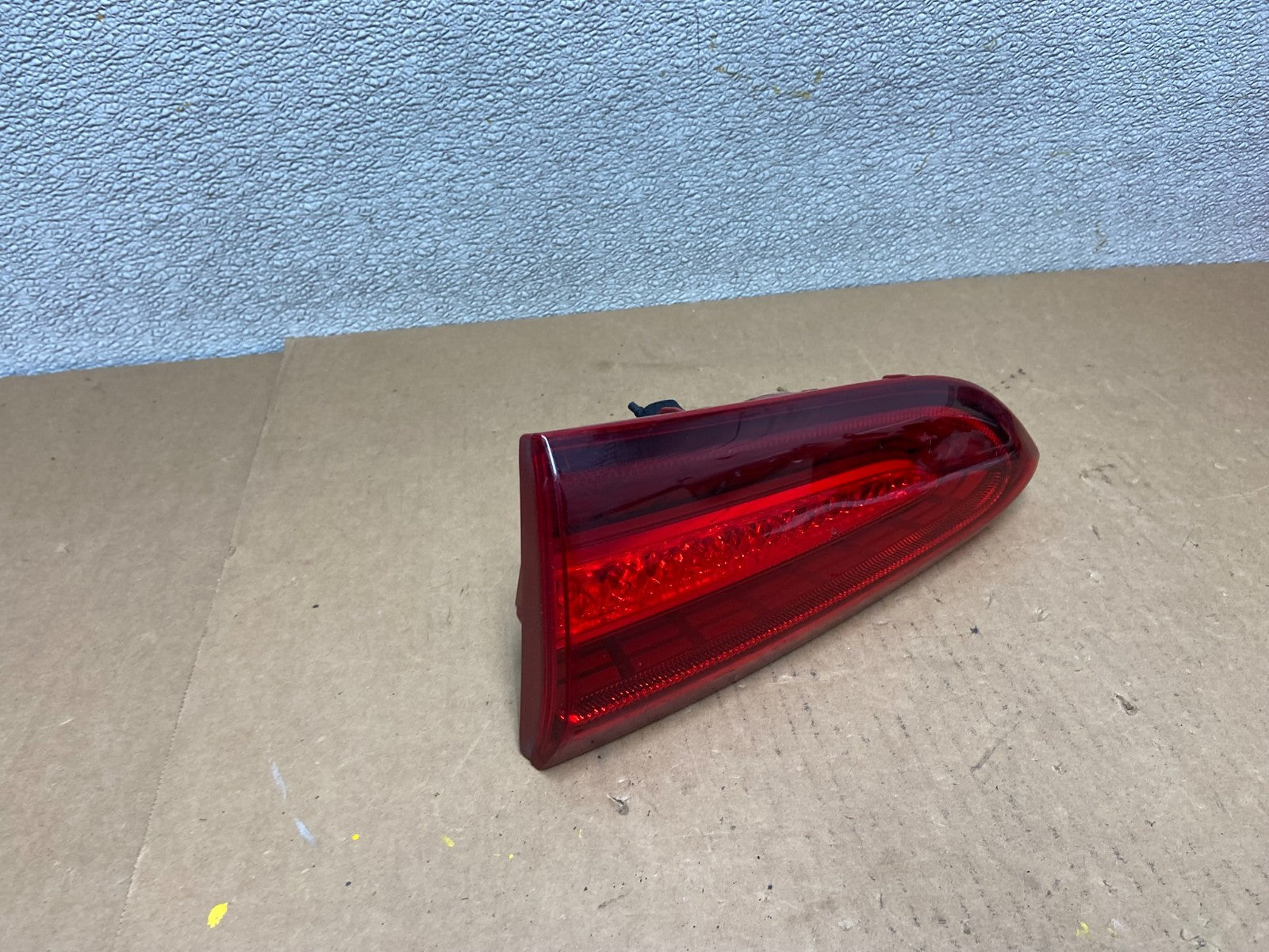 2019 - 2020 Hyundai Santa Fe Right Passenger RH Side Inner Tail Light z6740 DG2