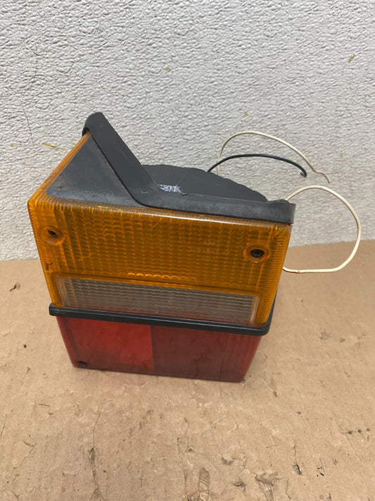 1987 to 1989 Saab 900 Right Passenger RH Side Tail Light R1526 DW0