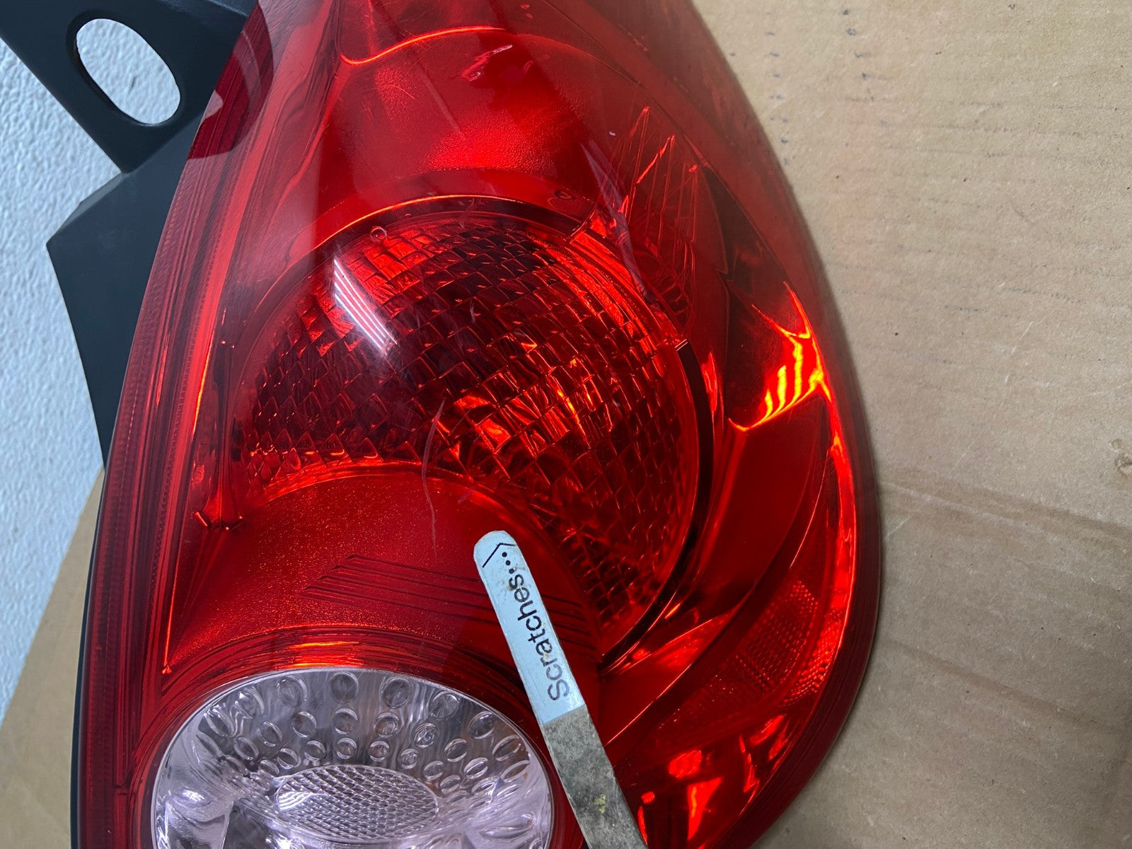 2007 - 2012 Nissan Versa Hatchback Right Passenger Side Tail Light AD0722 LK3