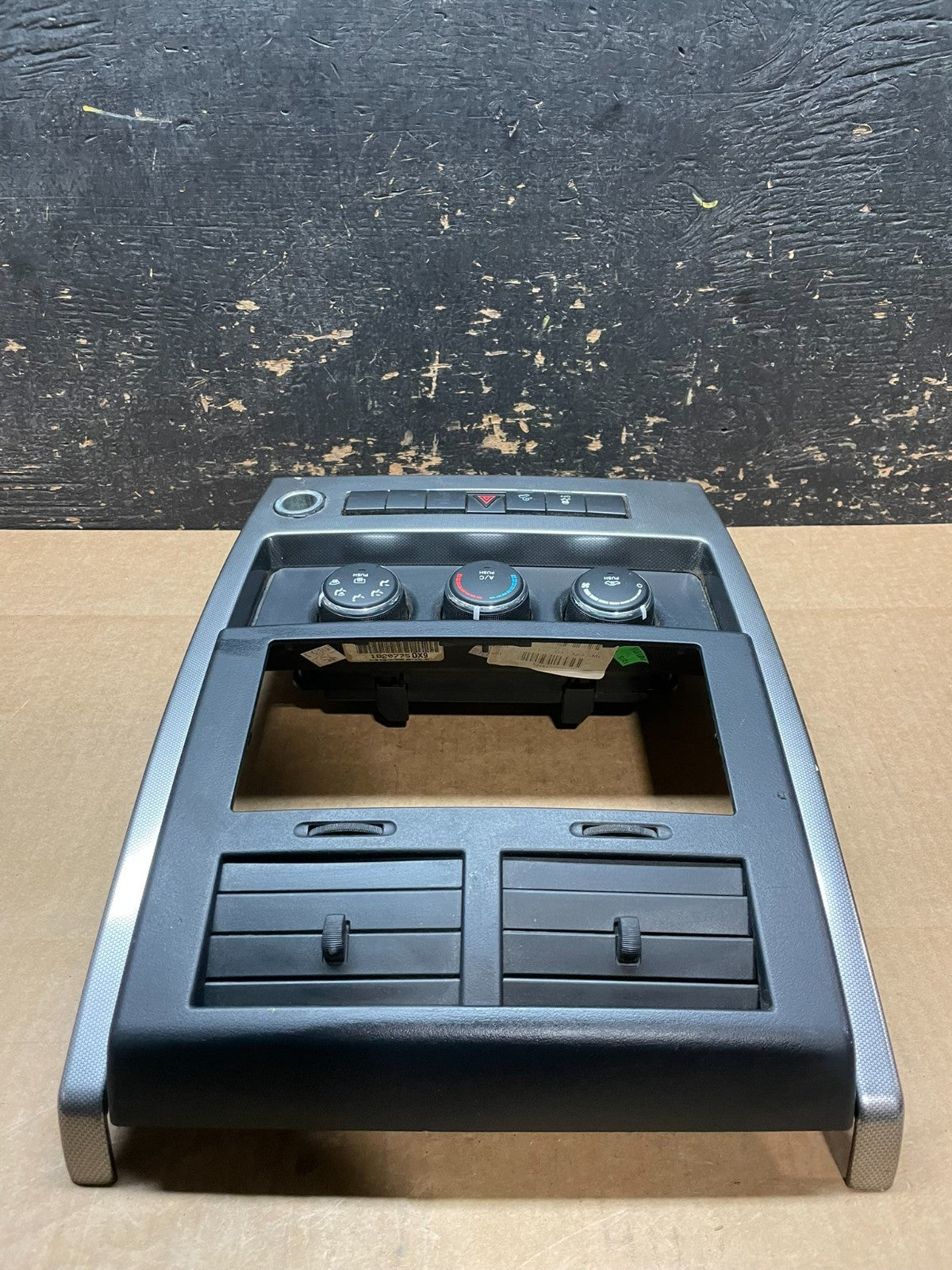 2008 to 2012 Jeep Liberty Dash Climate Temperature Control Radio Bezel aa9007 DG4