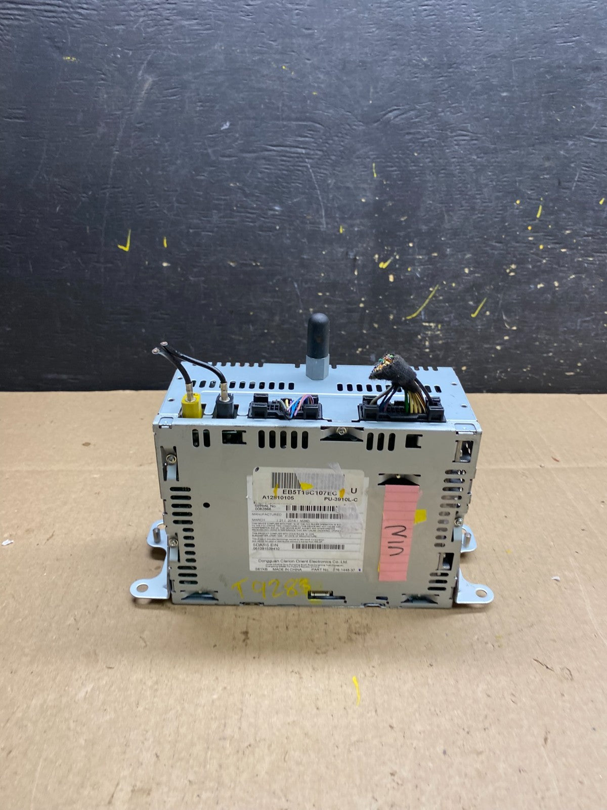 2014 2015 Ford Explorer Audio Equipment Radio Receiver AM FM CD Oem t9283 DG4