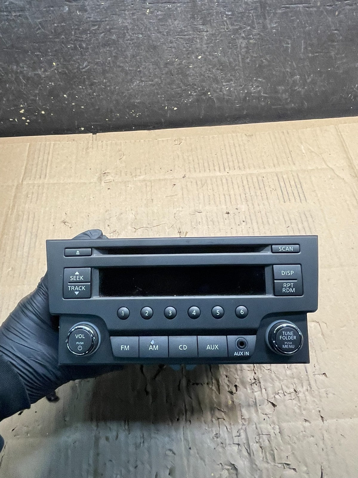 2013 to 2014 Nissan Sentra Radio CD Player AM/FM 28185-3ra2a OEM W1565 DG0