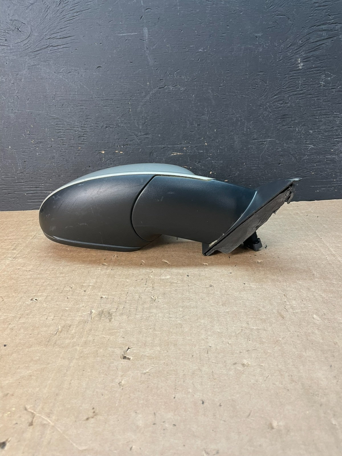 2011 to 2013 Buick Regal Right Passenger Side View Door Mirror AE84803