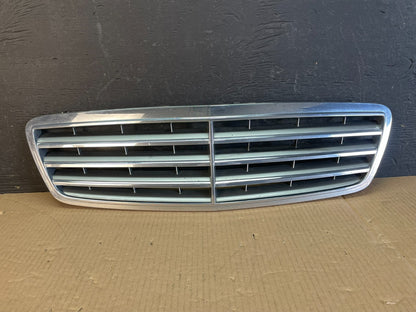 2005-2007 Mercedes W203 C230 C320 C350 Front Upper Grill Grille ae3719 DG0