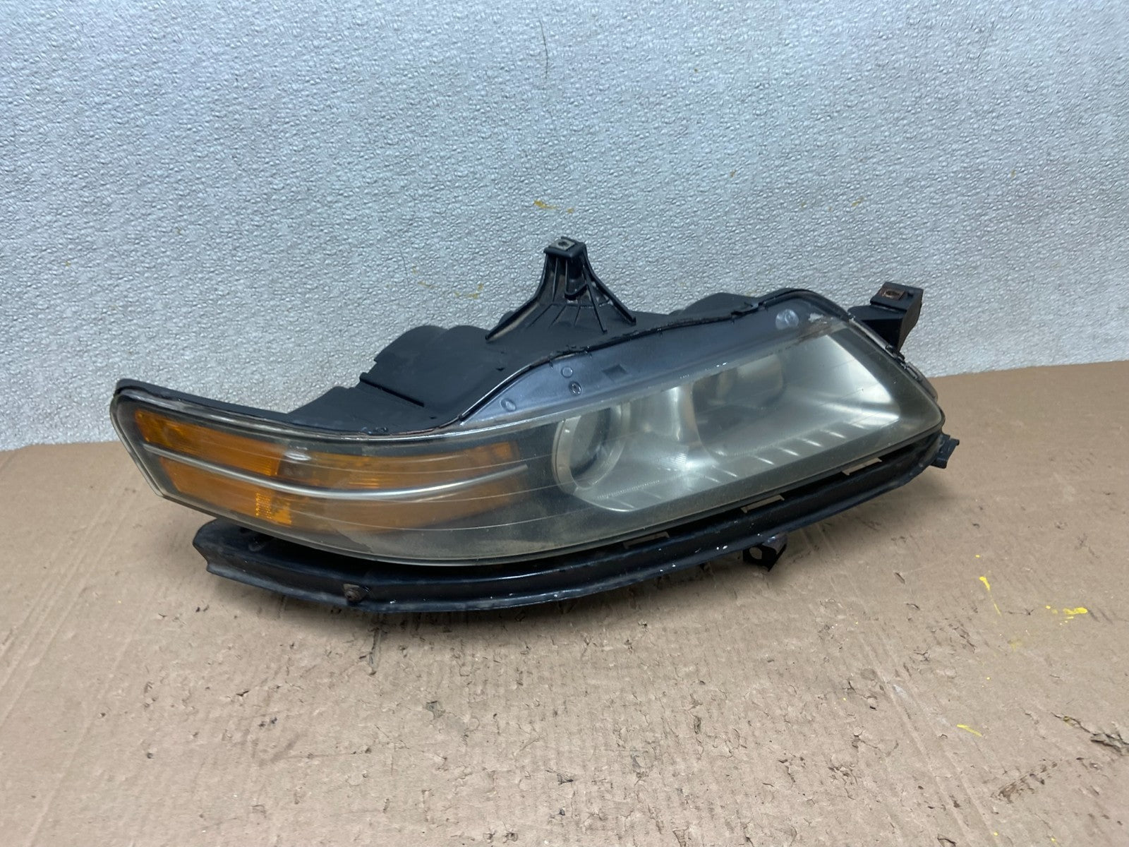 2004 2005 2006 Acura TL Headlight Right Passenger Side Xenon HID Oem Y0374 DW0