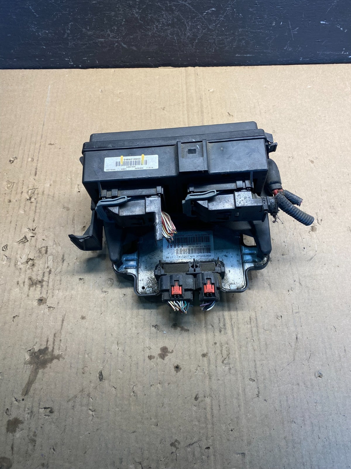 2007 Jeep Grand Cherokee Fuse Box Relay Panel 04692109ac AC2356 DG0