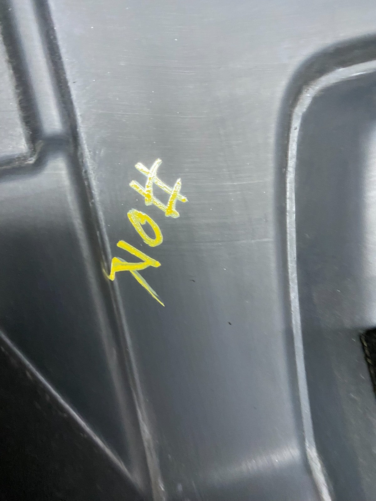 2005 to 2007 Honda Odyssey Black Engine Cover OEM T9892 DG8