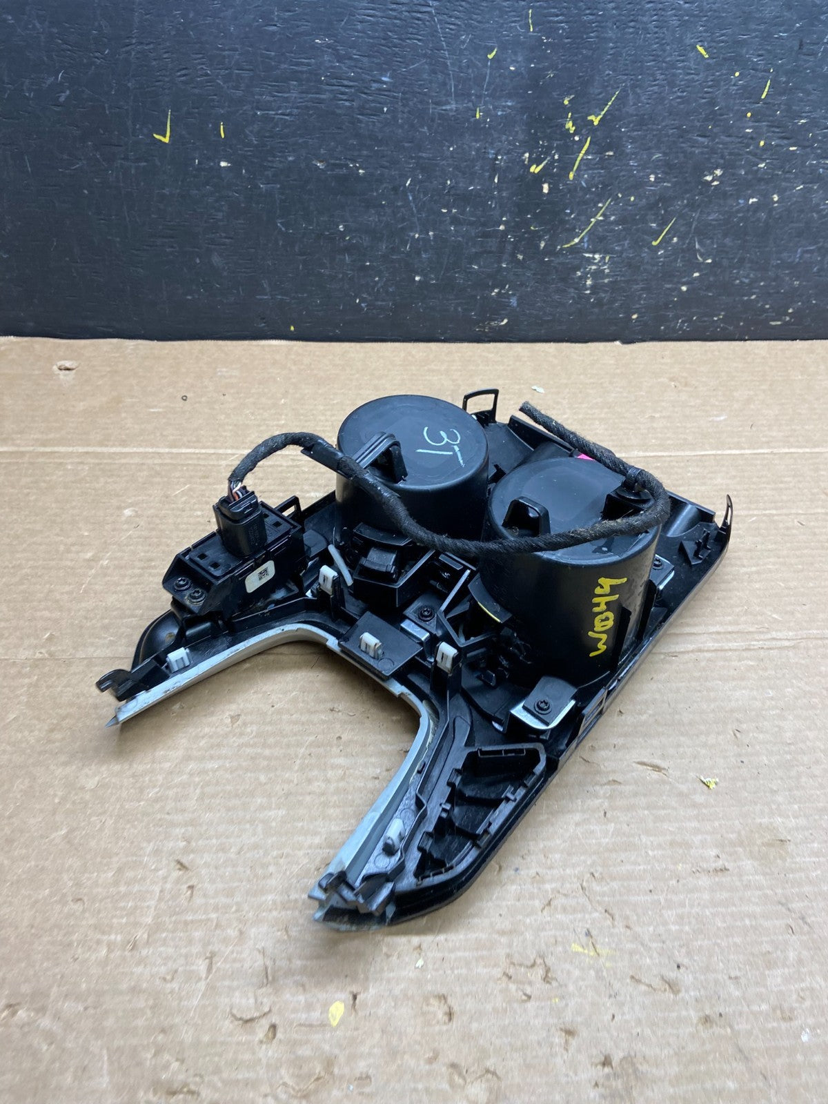 2013 to 2016 Ford Fusion Front Center Console Cup Holder Cupholder OEM W0344 DG5