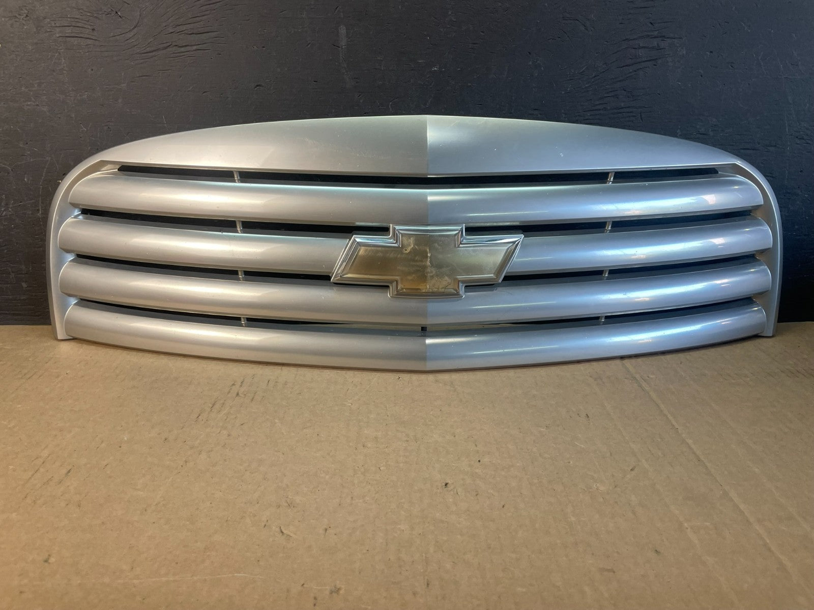 2006 to 2011 Chevrolet HHR Front Upper Grill Grille AD0235 DG0