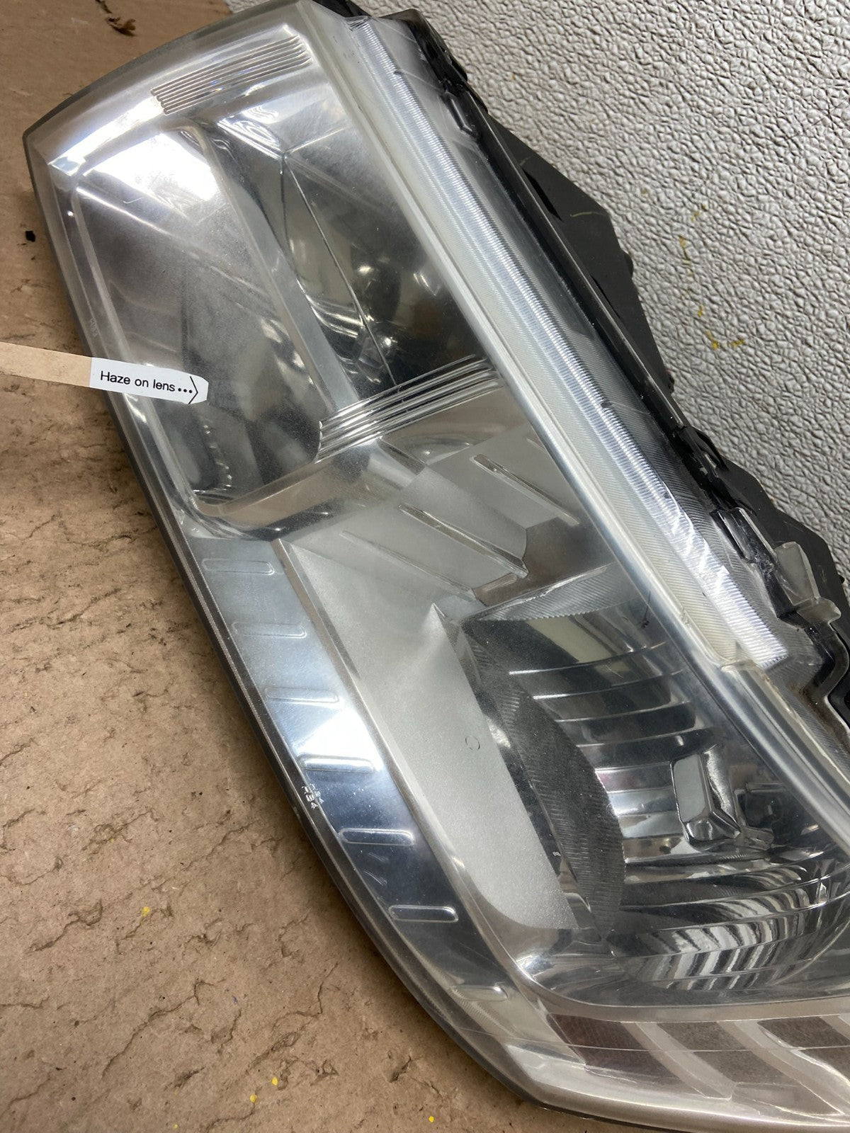 2009 to 2017 Dodge Journey Headlight Left Driver Lh Side Halogen Y3085 DW4