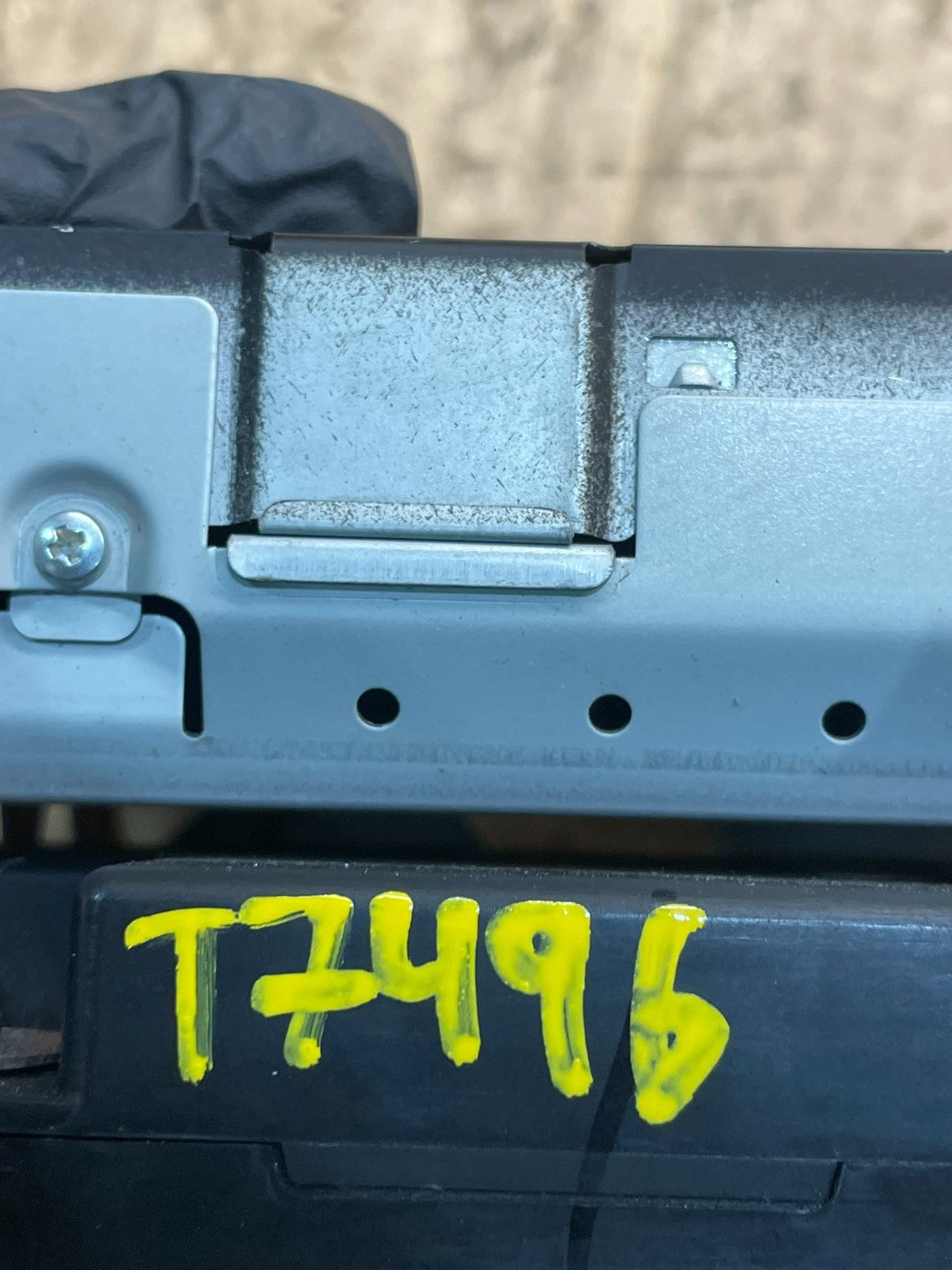 2008 to 2012 Nissan Armada QX56 Display Screen Information t7496 DG7