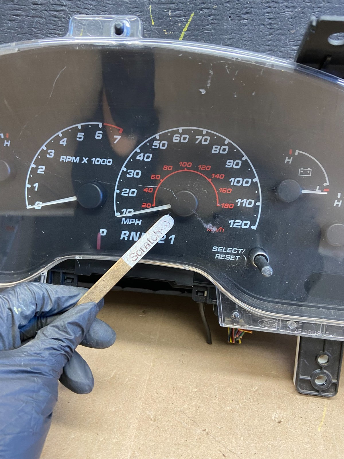 2002 Ford Explorer Speedometer Cluster Gauge AH7561 DG1