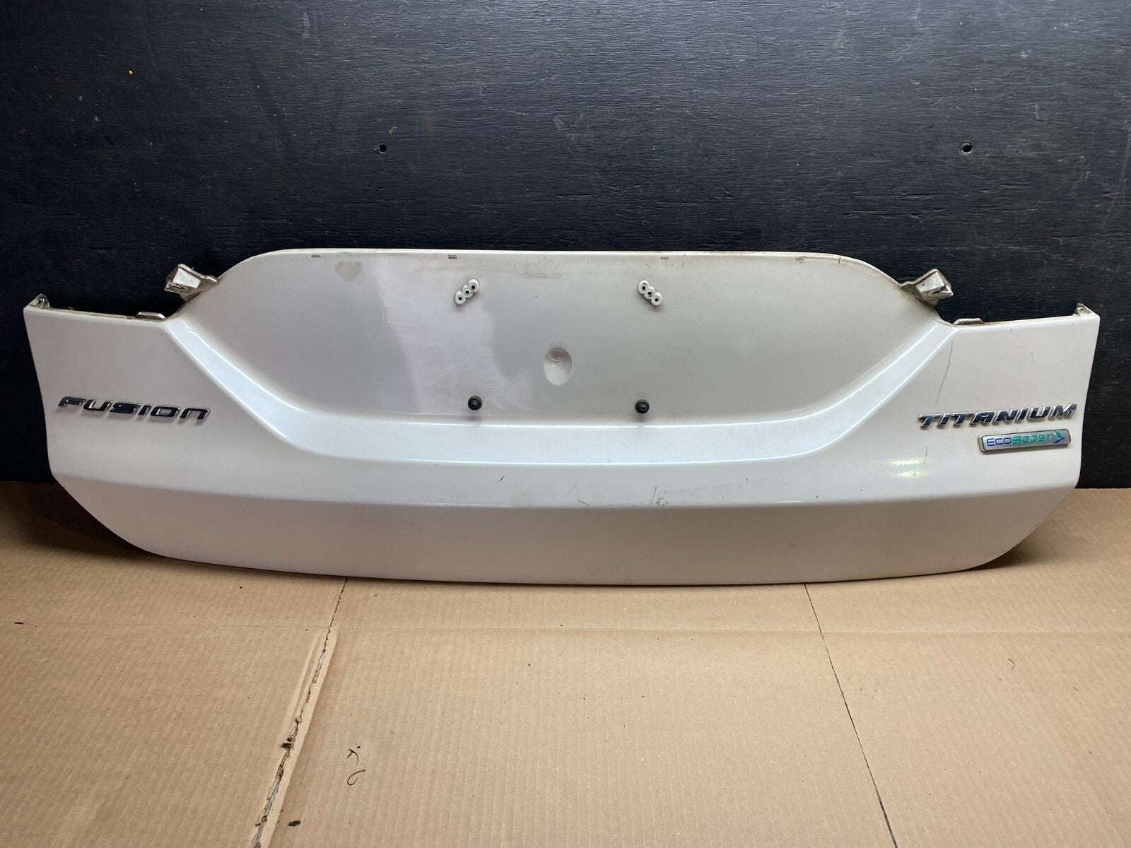 2013 to 2016 Ford Fusion Trunk Tail Gate Panel Molding License Trim OEM C42260