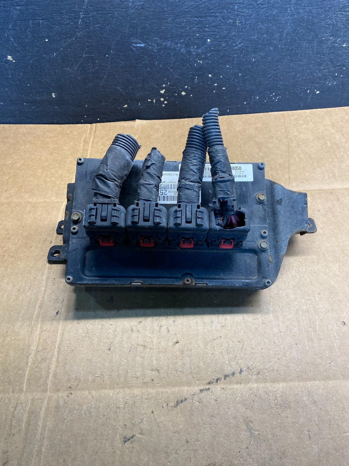 2008 Chrysler Caravan Town & Country 3.8L Engine Control p05187802ag ab3757 DG0