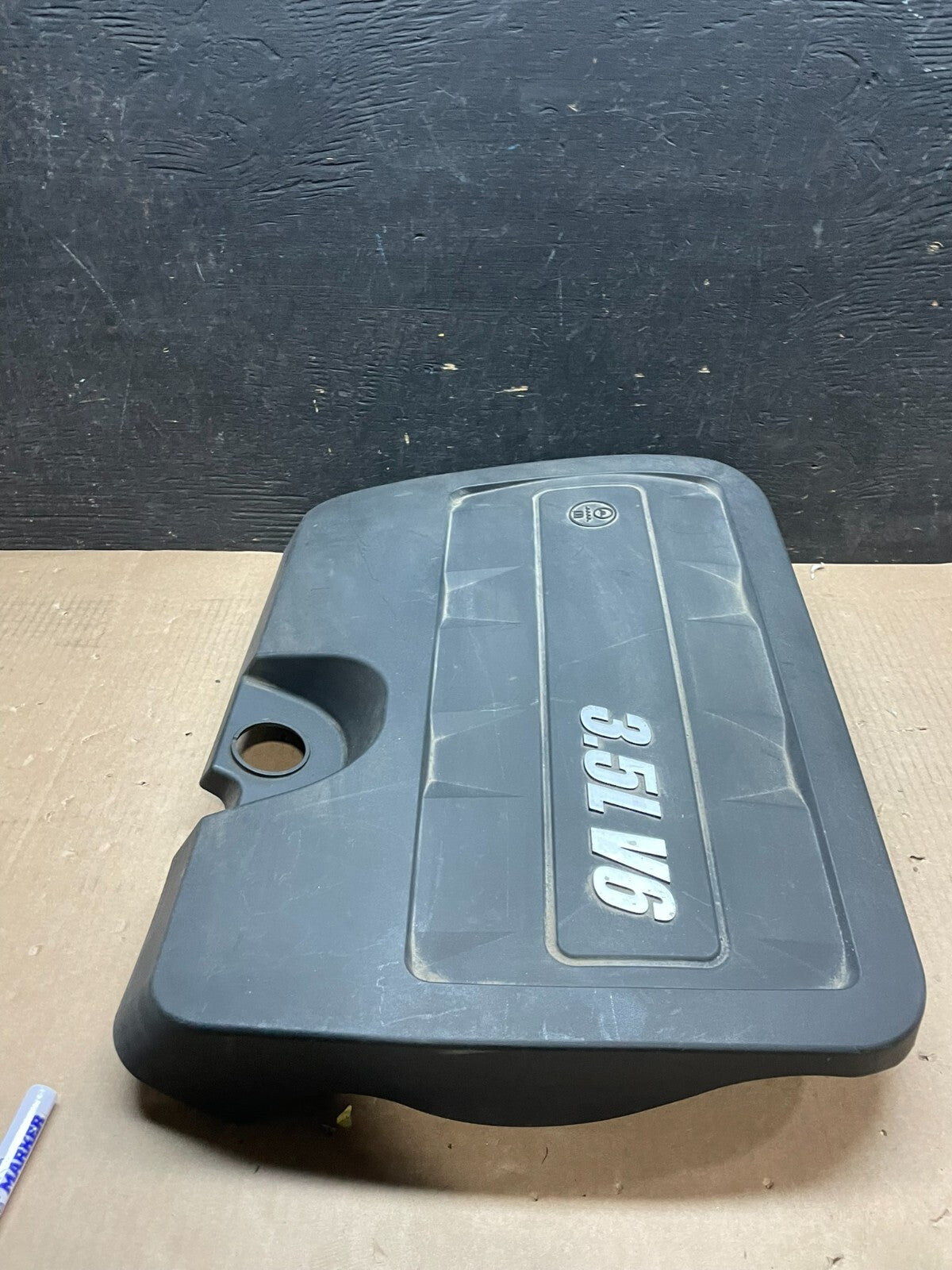 2008 to 2010 Saturn Aura 3.5L Engine Motor Cover L9226 DG3