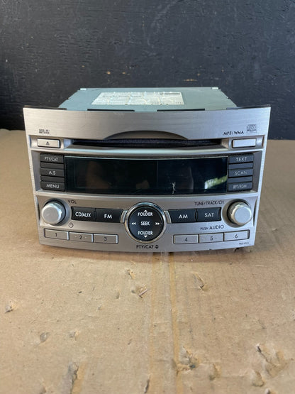 2010 to 2012 Subaru Legacy AM FM CD MP3 Radio Player AD5944 DG0