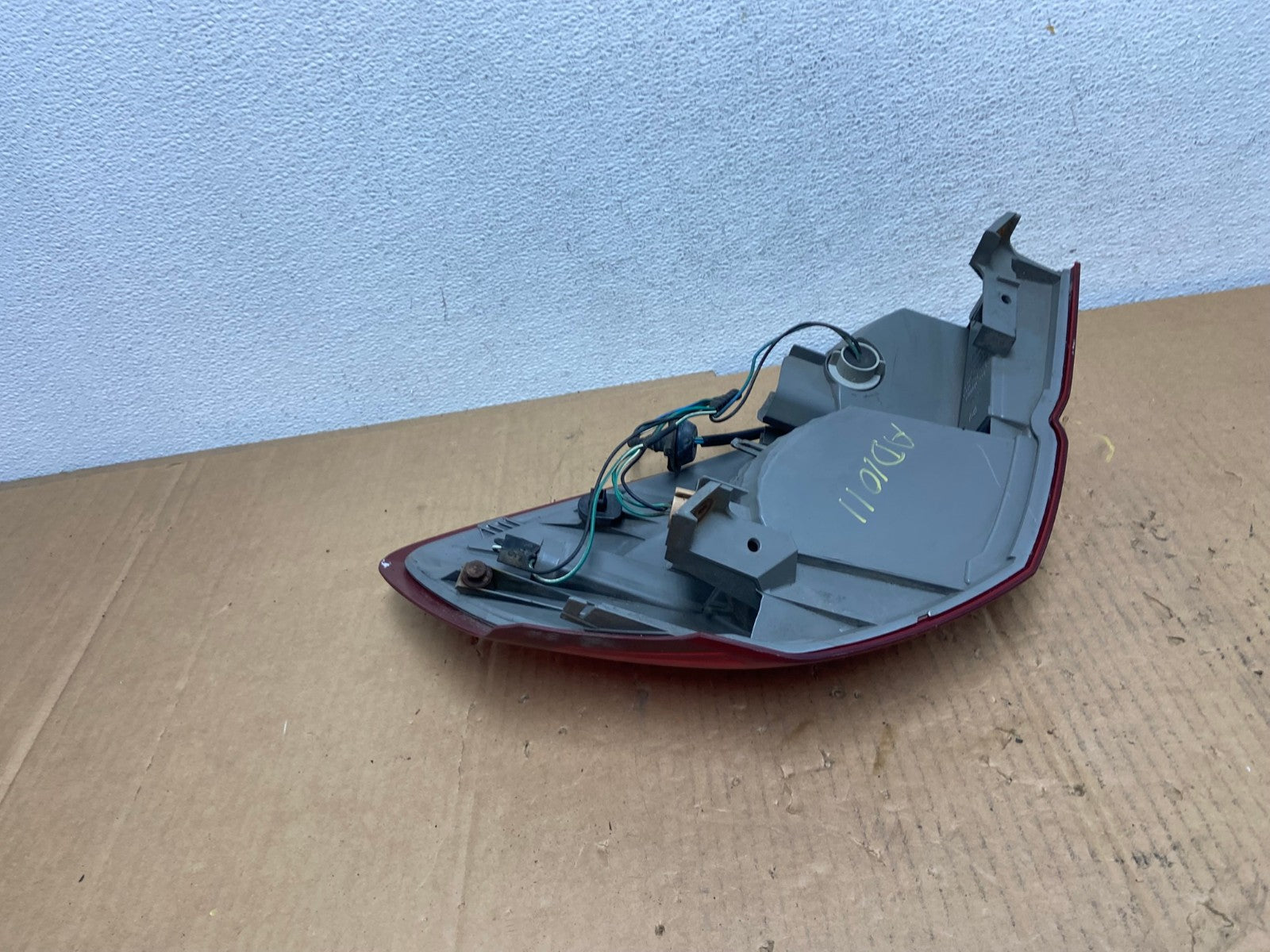 2005 2006 2007 Subaru Outback Left Driver Lh Side Tail Light AD1011 LK5