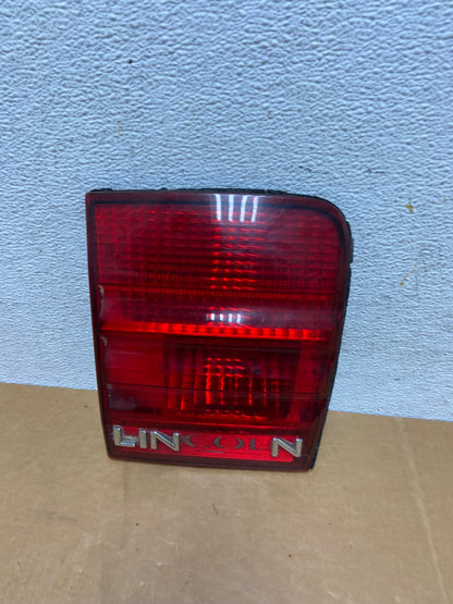 2000 2001 2002 Lincoln Ls Left Driver LH Side Inner Tail Light AD9154 LK0