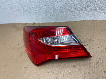 2011 - 2014 Chrysler 200 Sedan Left Driver LH Led Tail Light AE9367 LK1