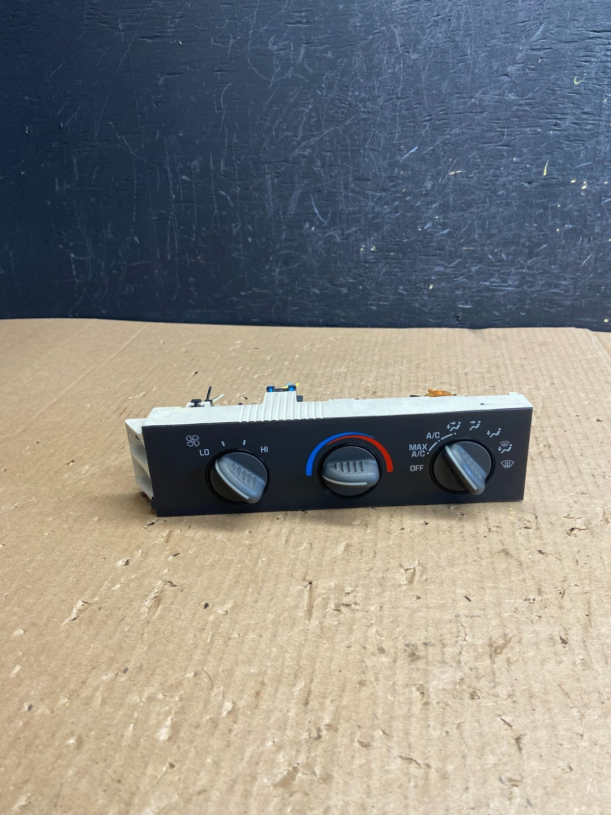 2001 - 2007 GMC Chevrolet Express 1500 Climate Control A/C ae4013 DG0