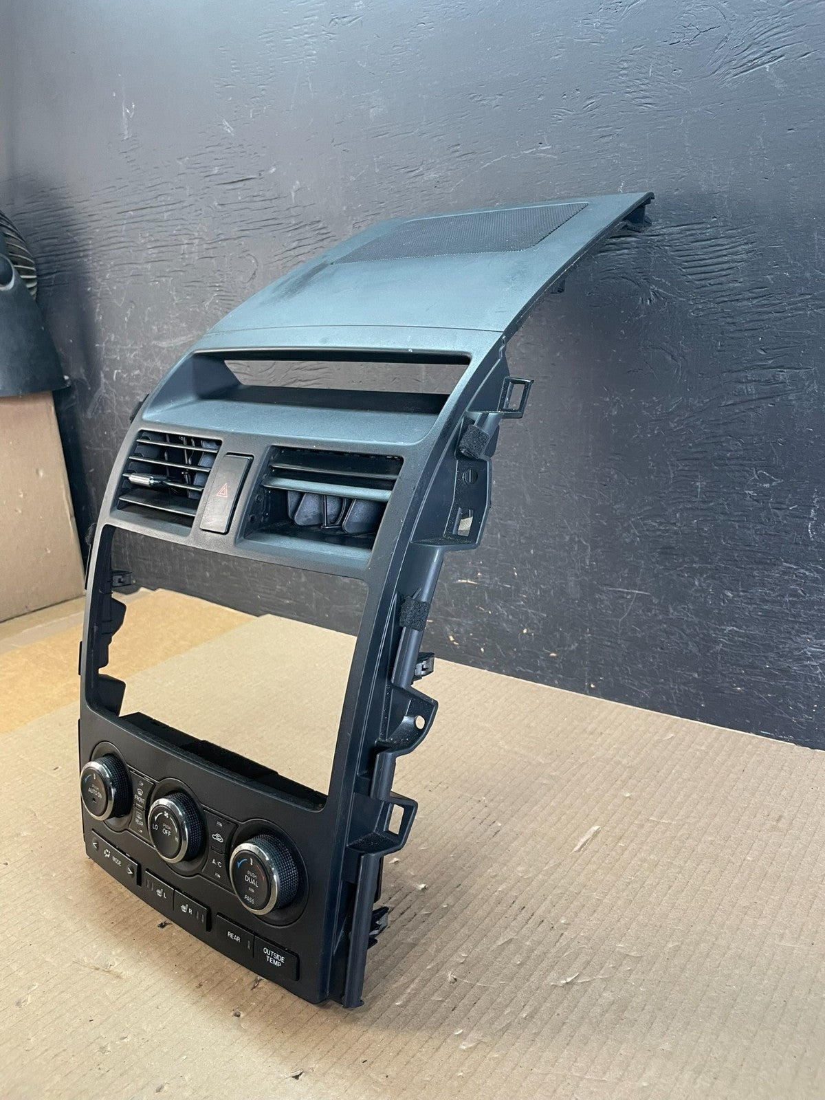 2010 - 2015 Mazda CX-9 Radio Dash Trim Bezel W/Vent AC Climate Control AE3448 DG1