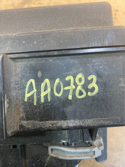 2004 2005 Dodge Durango Fusebox Fuse Box Relay Body BCM Module aa0783 DG7