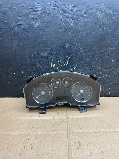 2005 to 2007 Mercury Montego Speedometer Cluster AA81680