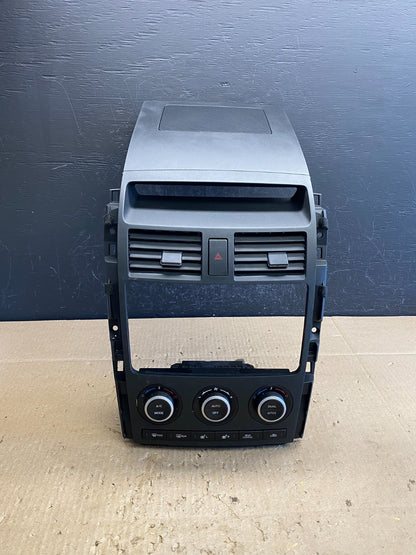2007 - 2009 Mazda CX-9 Radio Dash Trim Bezel W/Vent AC Climate Control AC6801 DG0