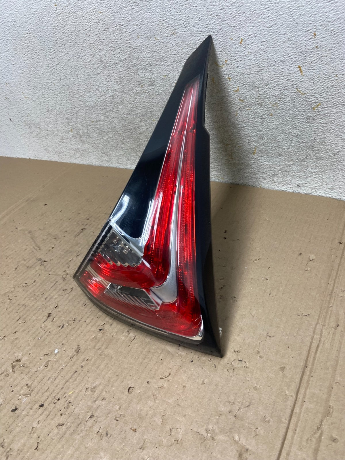 2015 to 2018 Nissan Murano Left Driver Lh Side Tail Light Inner AJ1832 LK1