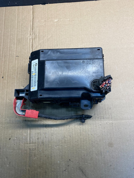 2012 to 2014 Dodge Charger Fusebox Fuse Box Relay Module AA76410