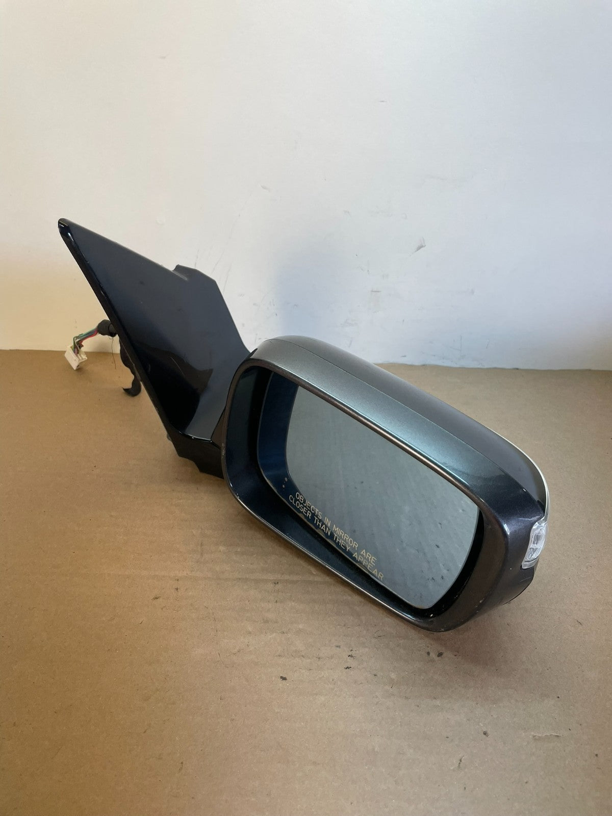 2010 to 2013 Acura MDX Right Passenger RH Side View Door Mirror AF5657 DG2