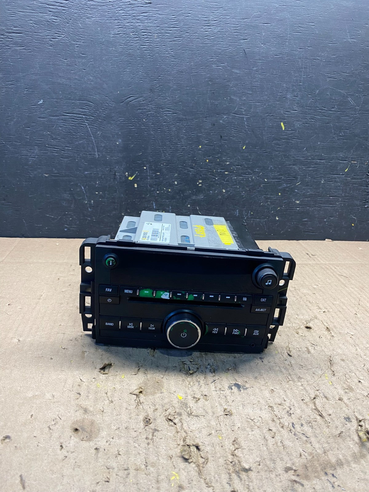 2010 2011 2012 Chevrolet Traverse Am Fm Cd Player Radio Receiver P7887 DG0
