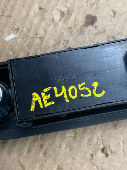 2007 - 2014 Chevrolet Tahoe Yukon Pedal Traction Control Switch ae4052 DG6