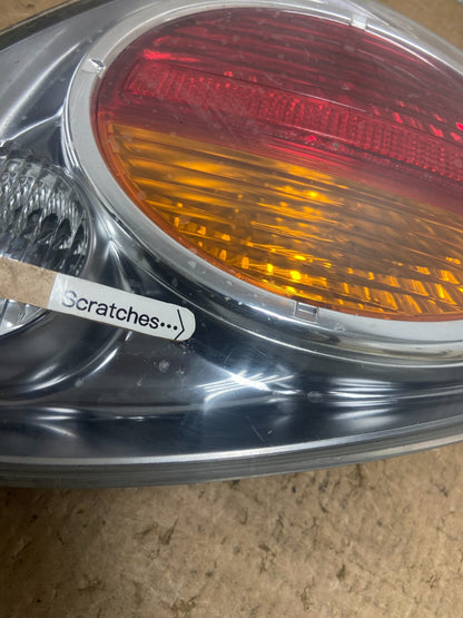 2002 2003 Nissan Maxima Right Passenger RH Side Tail Light Y6836 DW3
