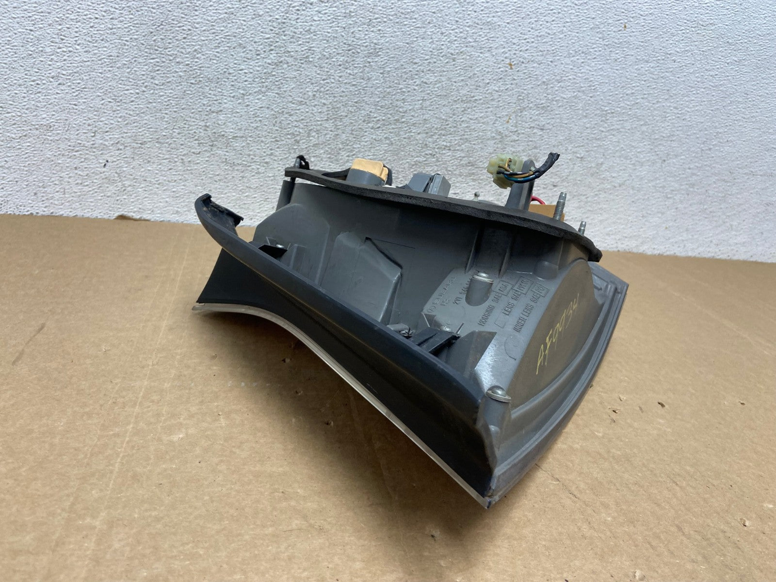 2005 to 2007 Subaru Legacy Outback Left Driver LH Tail Light AF9934 LK6