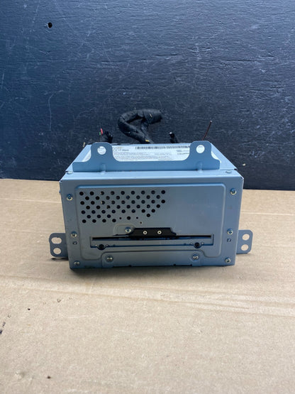 2010 to 2012 Cadillac SRX AM/FM/CD/MP3 Radio Head Unit Receiver AE8138 DG0