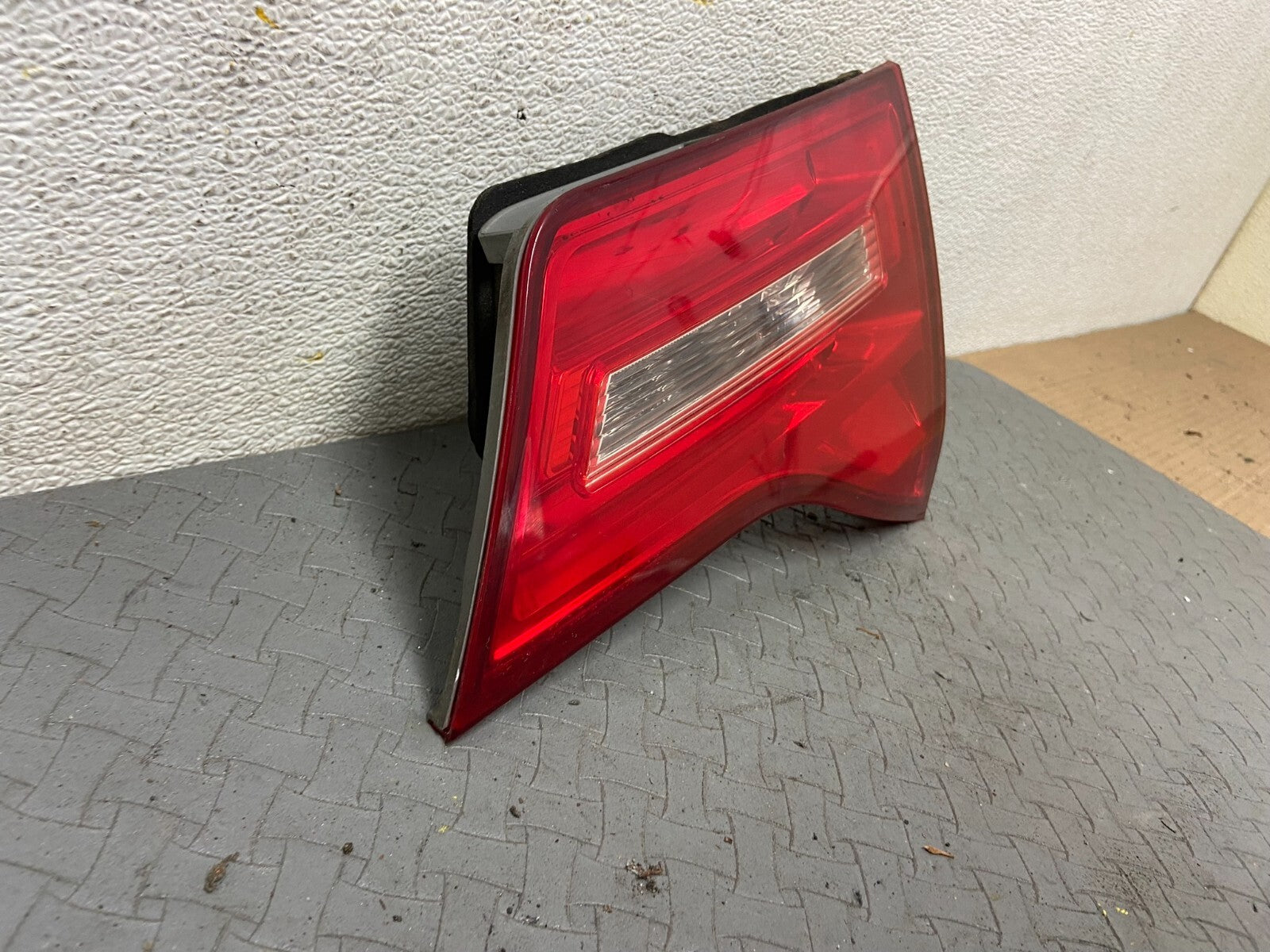 2007 2008 2009 Acura Mdx Right Passenger Rh Side Inner Tail Light Oem A6095 DG12