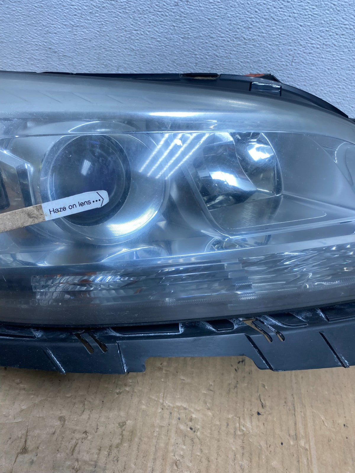 2013 - 2015 Chevrolet Malibu Projector Headlight Right Passenger AC7756 DW5